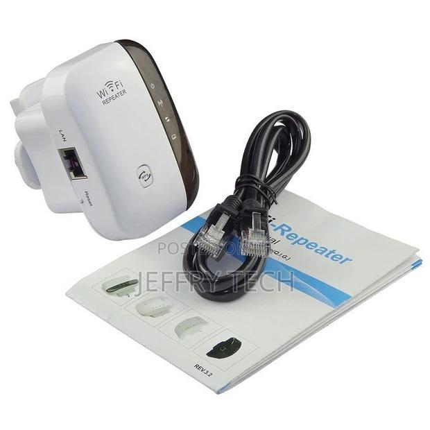 300 MBPS Wireless Wifi Repeater Wifi Range Extender - main view