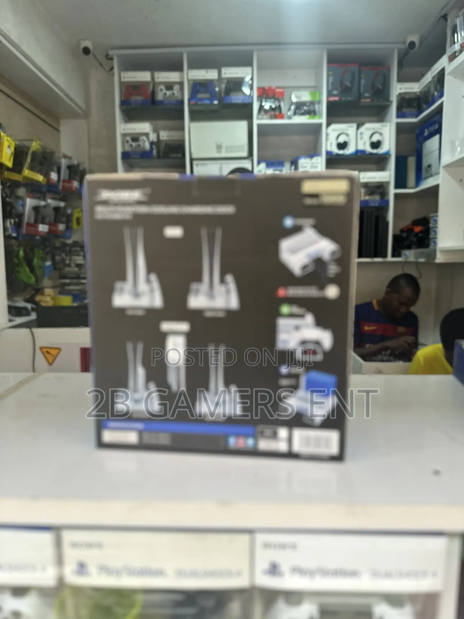 P-5 / Ps5 Multifunction Cooling Charging Dock