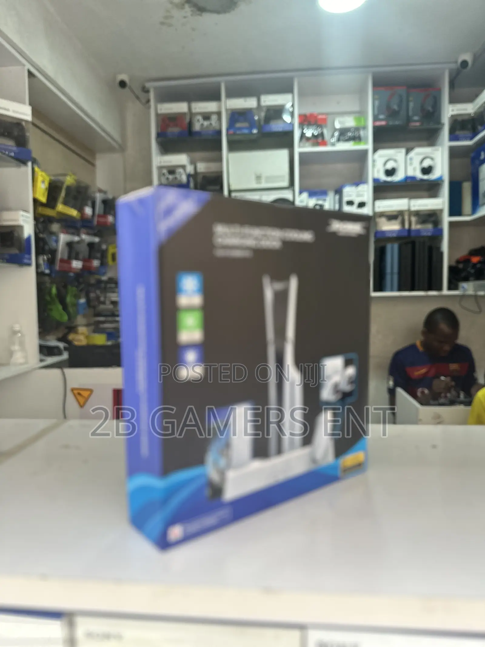 P-5 / Ps5 Multifunction Cooling Charging Dock