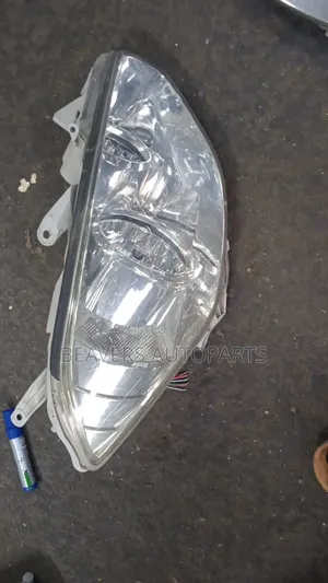 Toyota Caldina 2002-2005 Headlight