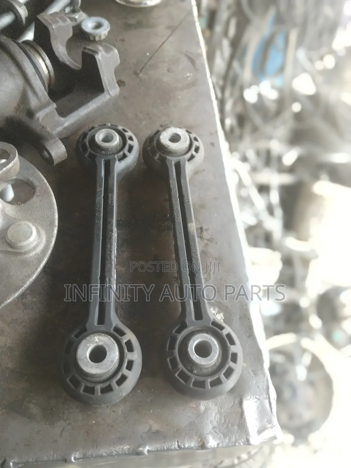 2018 Audi A4/ A5/ A6 ,2.0T Front Stabilizer Links