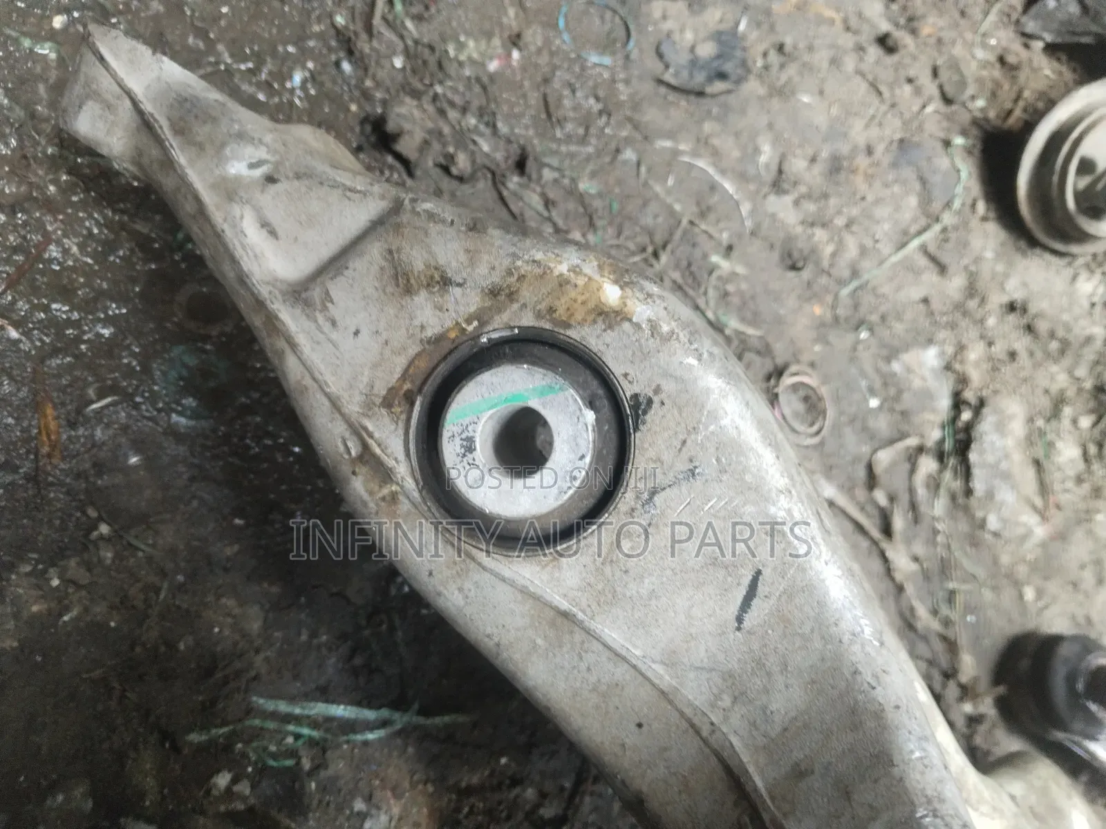 Mercedes Benz W251 Ml 350 Lower Control Arms