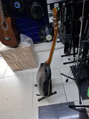 Yamaha Semi Acoustic Size 41 Box Guitar