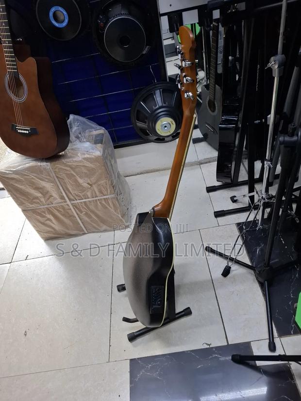 Yamaha Semi Acoustic Size 41 Box Guitar - thumbnail 2