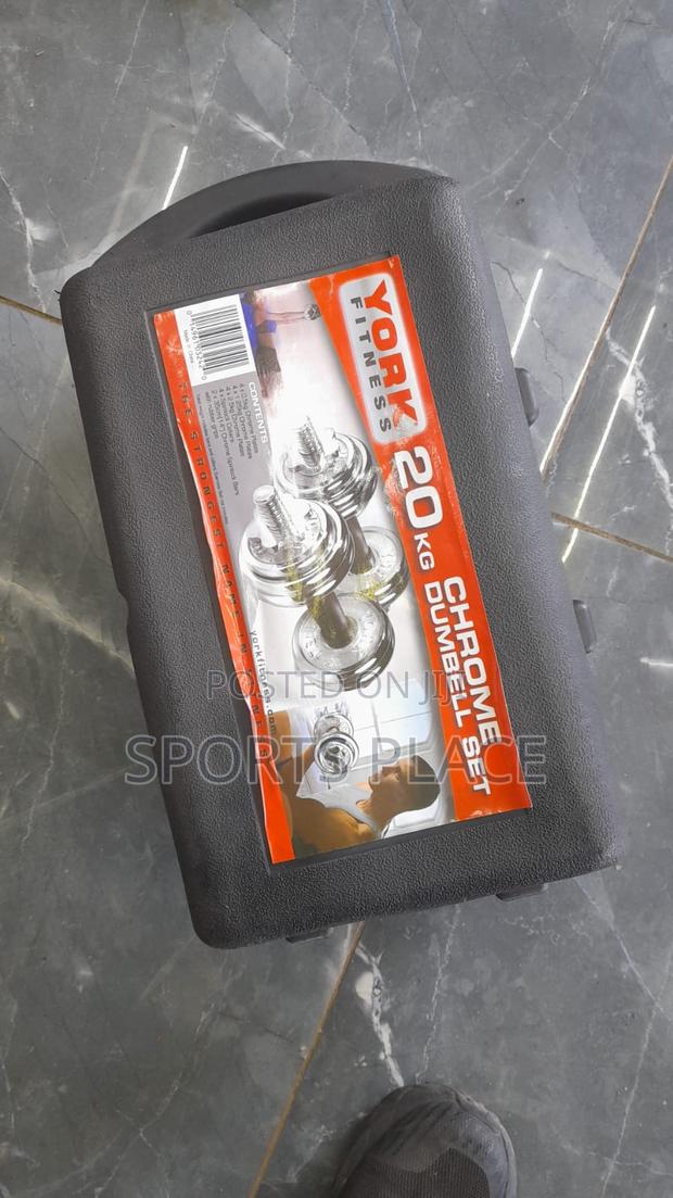 20KG Adjustable Chrome Dumbell Set With a Portable Case - main view