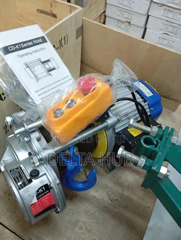 Electric 1.5 Tonne Chain Hoist With Brake Controls