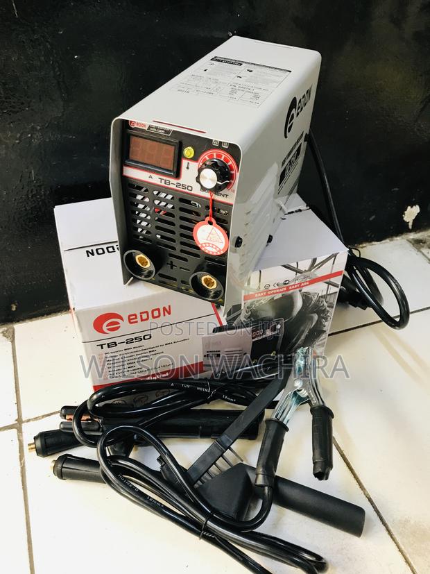 Welding Inverter. 250A - main view