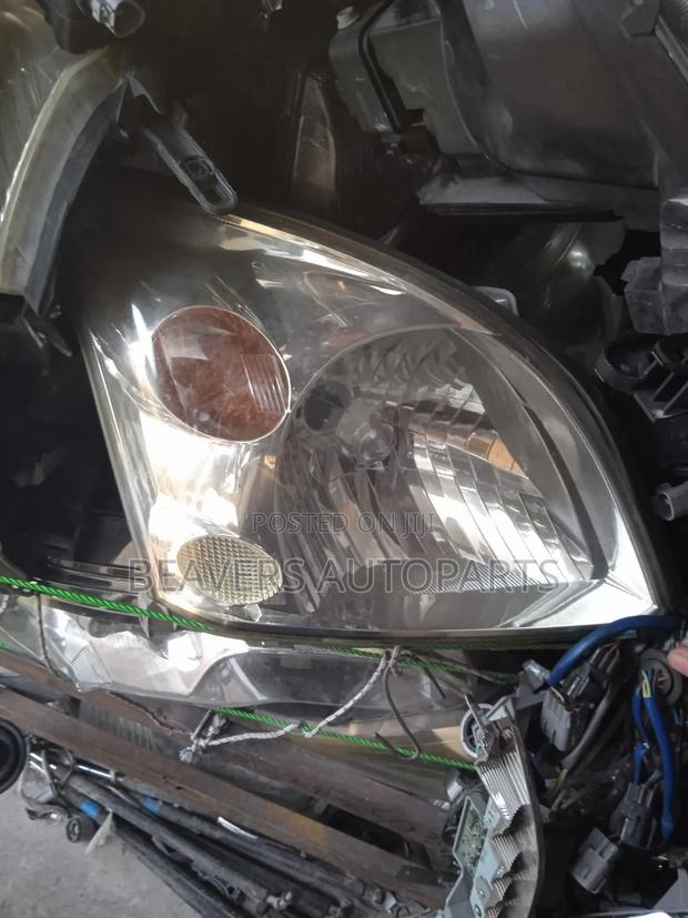 Prado 120 Headlight - thumbnail 2