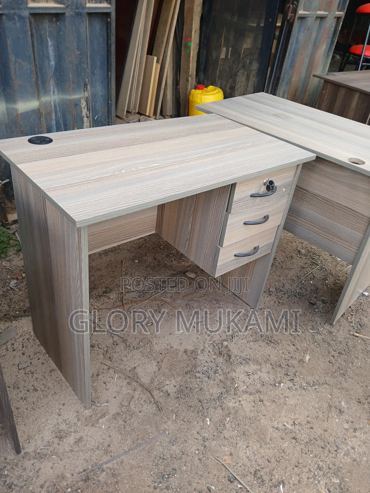 Office Desk