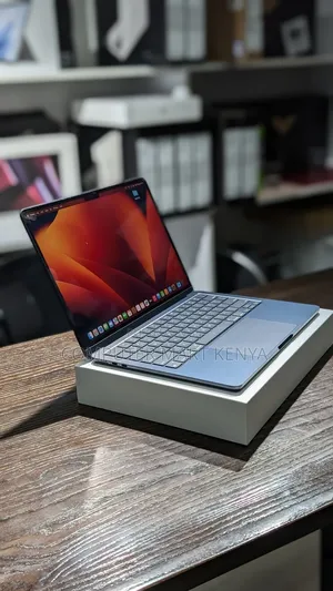 New Laptop Apple MacBook Air 8GB Apple M2 SSD 256GB