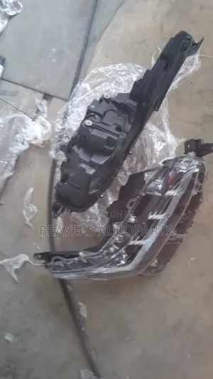 Toyota Fortuner 2018-2022 Headlights