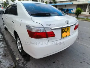 Toyota Premio 2010 White