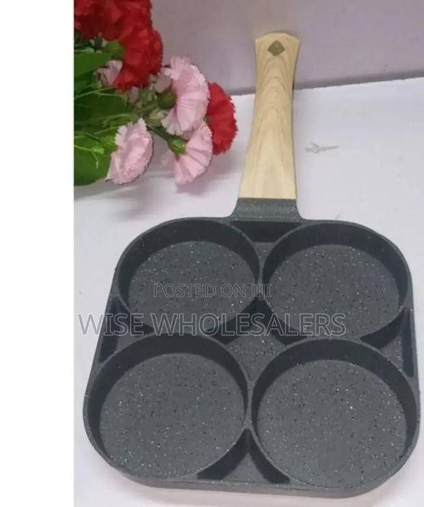 Non-Stick 4 Slot Pancake/Egg Pan°°••° ✓✓