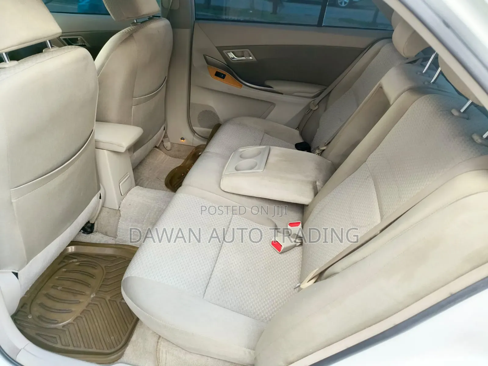 Toyota Premio 2010 White