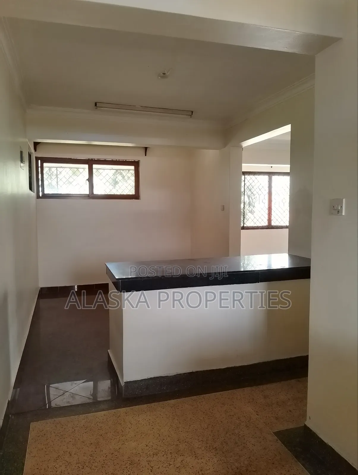 3bdrm Apartment in Beach Road Estate, Nyali for rent