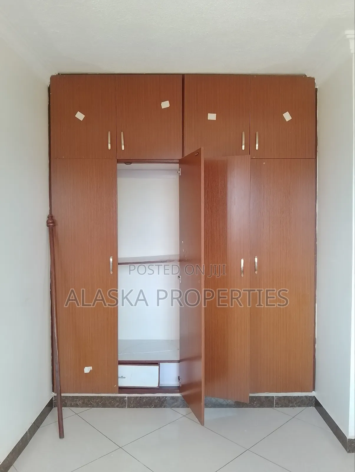 3bdrm Apartment in Beach Road Estate, Nyali for rent