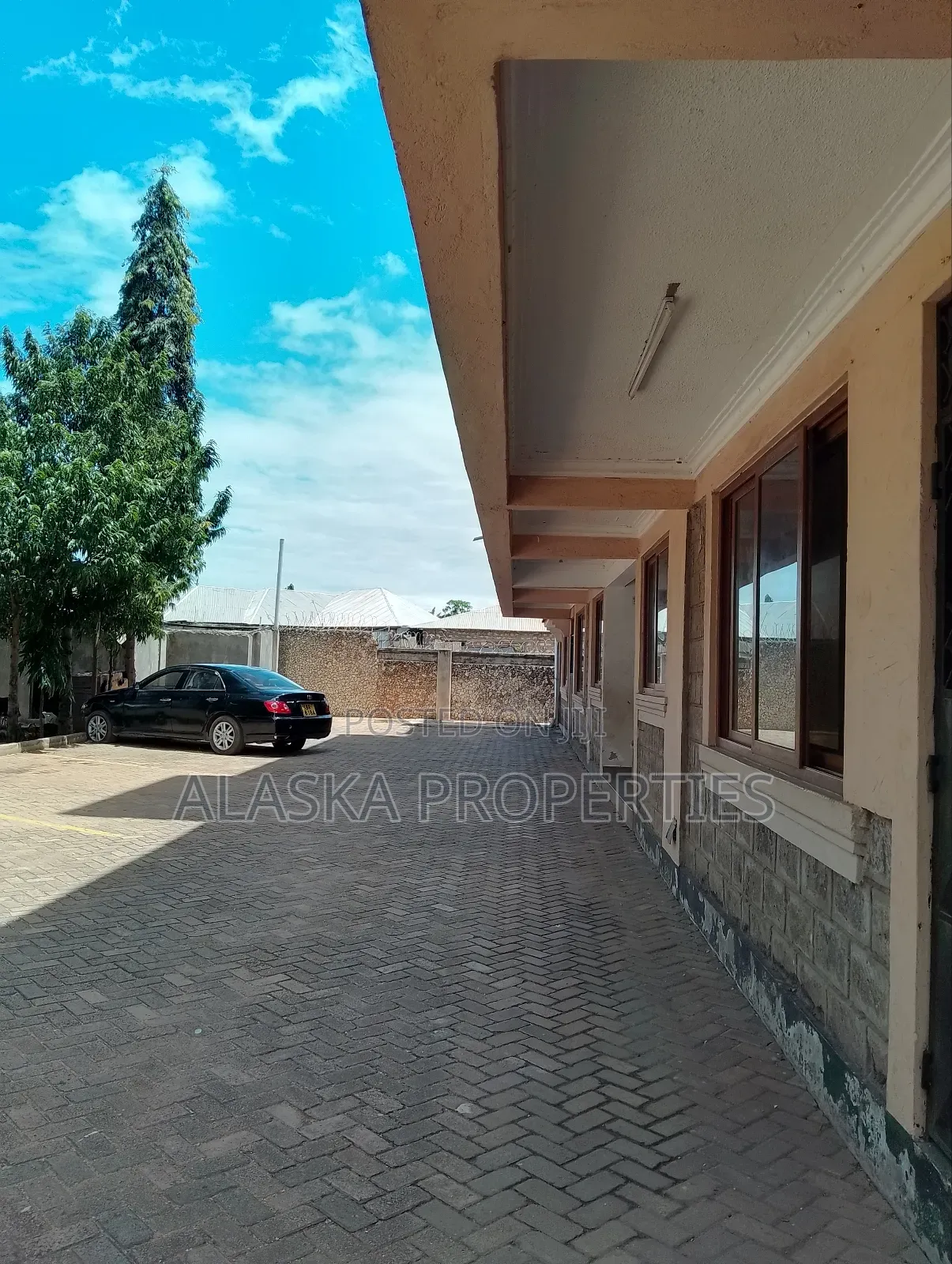 3bdrm Apartment in Beach Road Estate, Nyali for rent