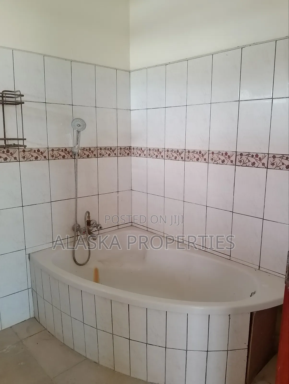 3bdrm Apartment in Beach Road Estate, Nyali for rent