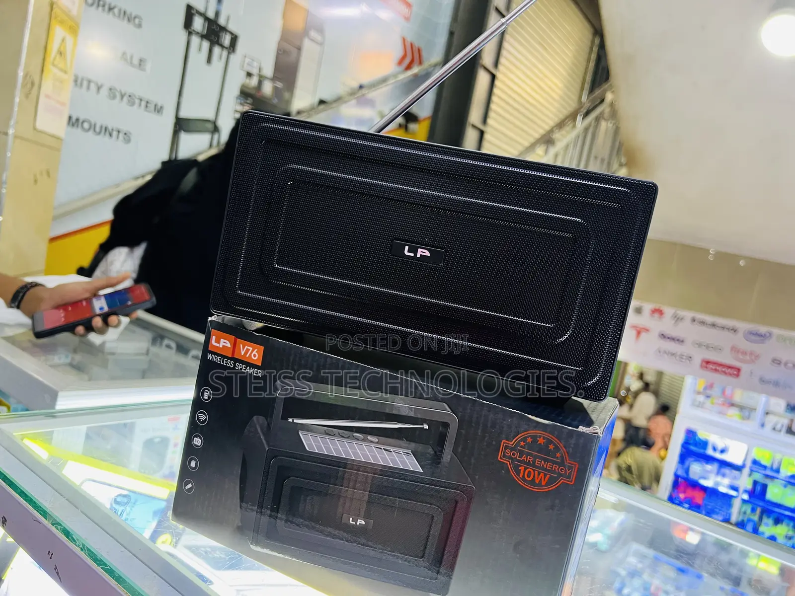 Good Bass Portable Bluetooth Speaker.