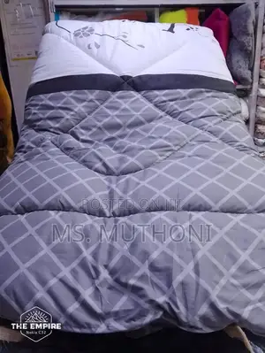Quality Warm Unbinded Duvets Set Size 5*6