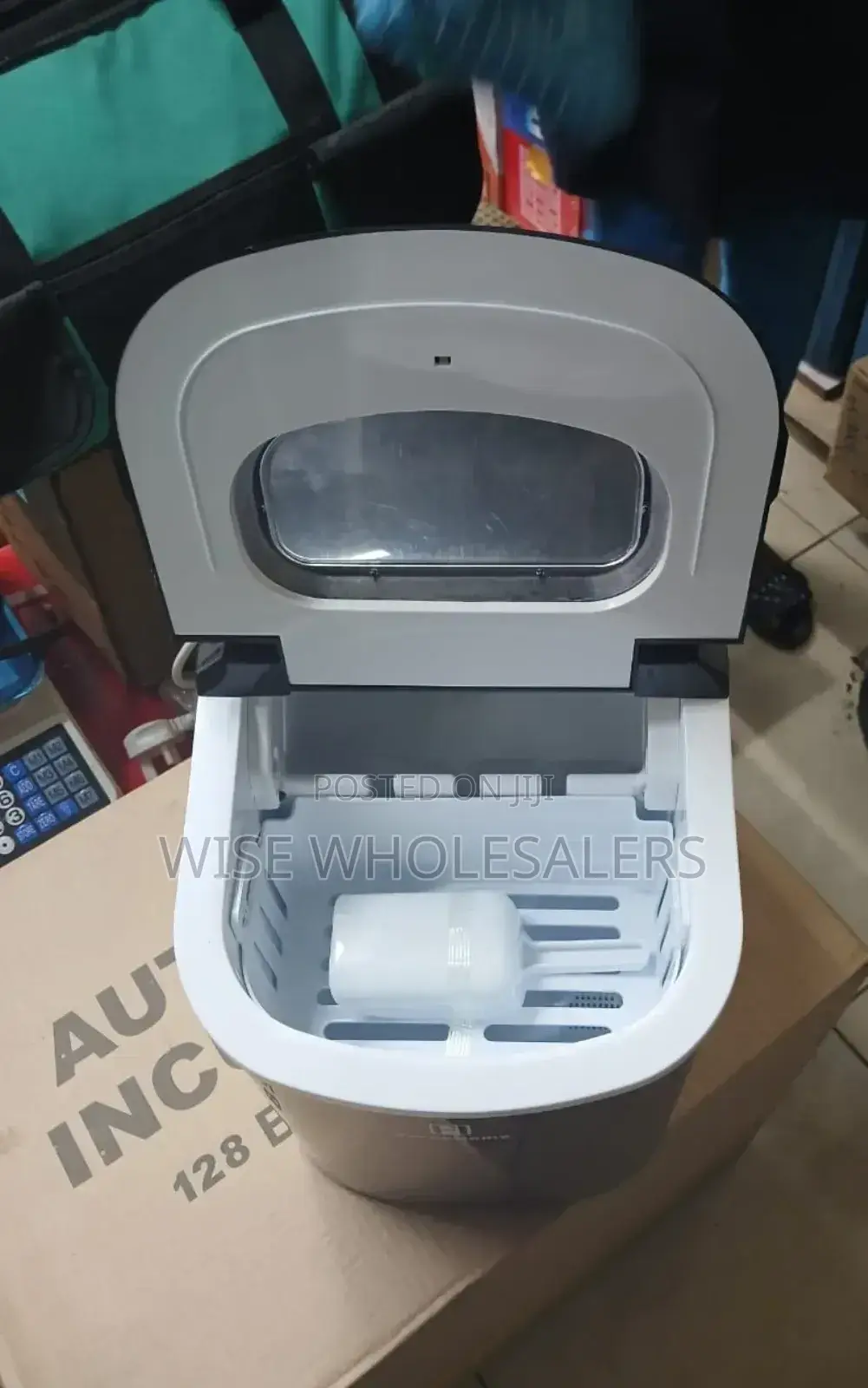 Small Ice Cube Maker Small Refrigerator Cube Making Machine