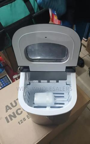 Small Ice Cube Maker Small Refrigerator Cube Making Machine - thumbnail 2