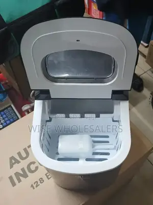* Small Refrigerator Cube Making Machine Available
