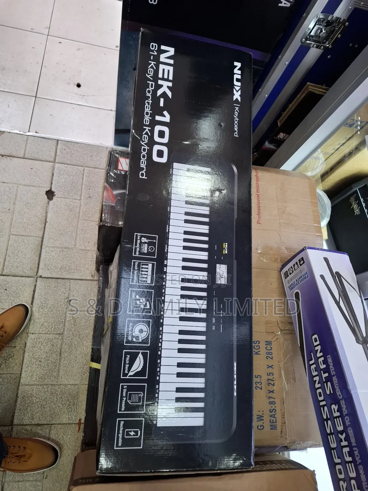 Nux Nek-100 Portable Digital Piano