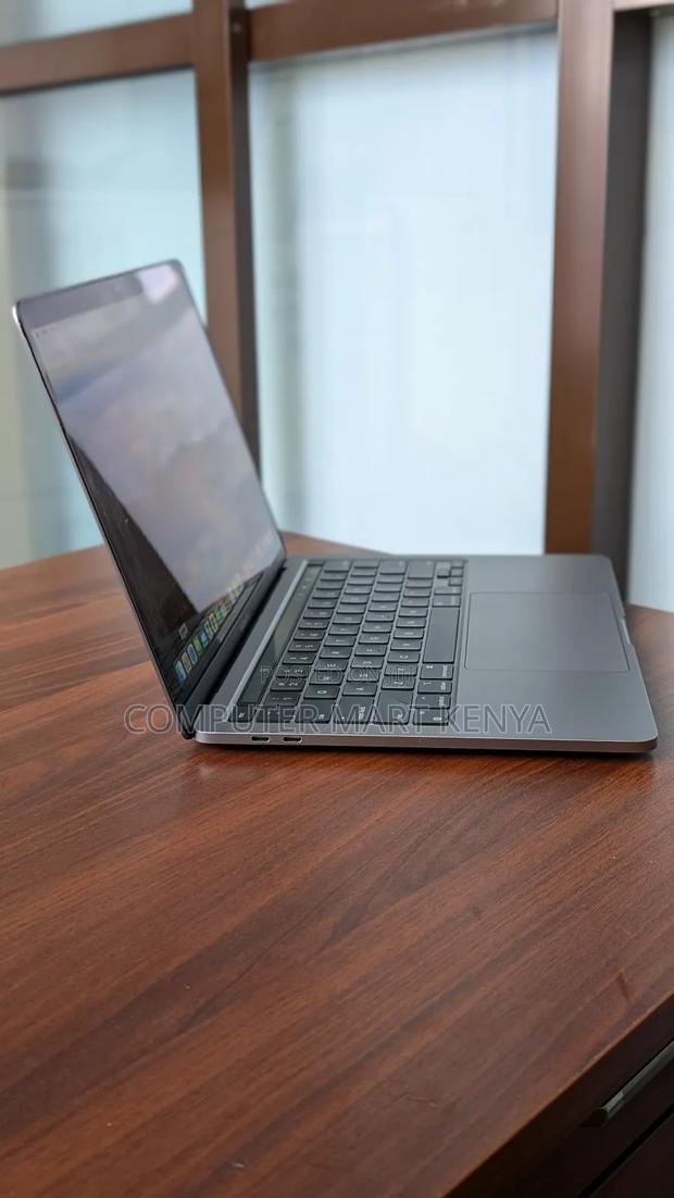 Laptop Apple MacBook Pro 8GB Apple M1 SSD 256GB - thumbnail 5