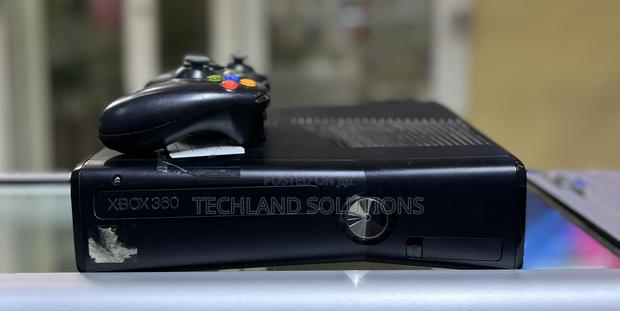 Chippped Xbox 360 Pad - thumbnail 5