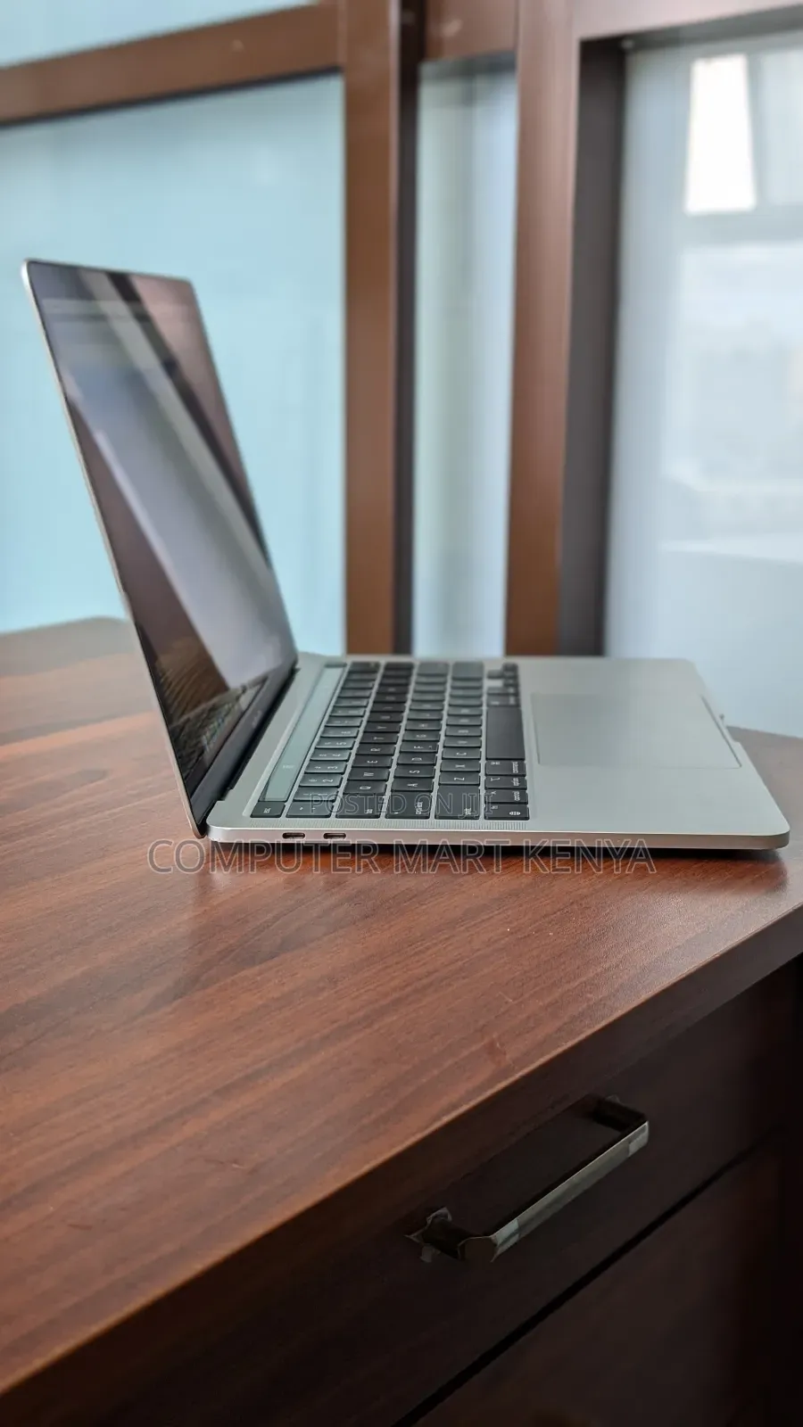 Laptop Apple MacBook Pro 8GB Apple M1 SSD 256GB