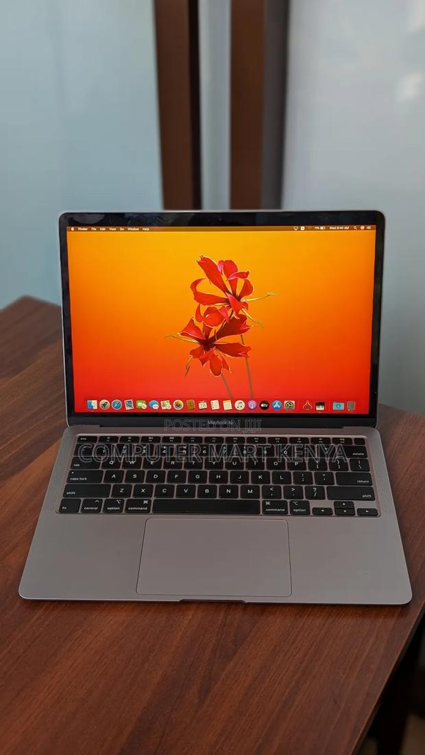 Laptop Apple MacBook Air 8GB Intel Core I5 SSD 512GB - thumbnail 2