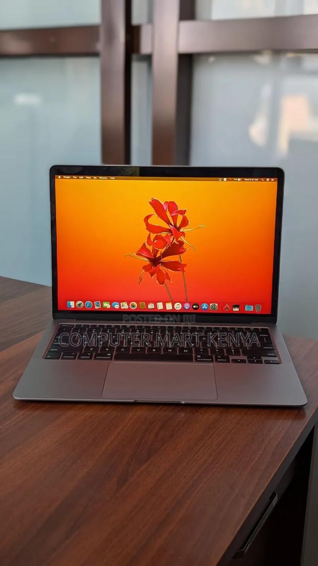 Laptop Apple MacBook Air 8GB Intel Core I5 SSD 512GB - thumbnail 5