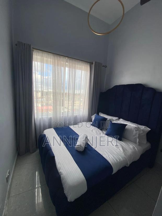 1 Bedroom Available in Racecourse at 4500/=Per Day - thumbnail 4