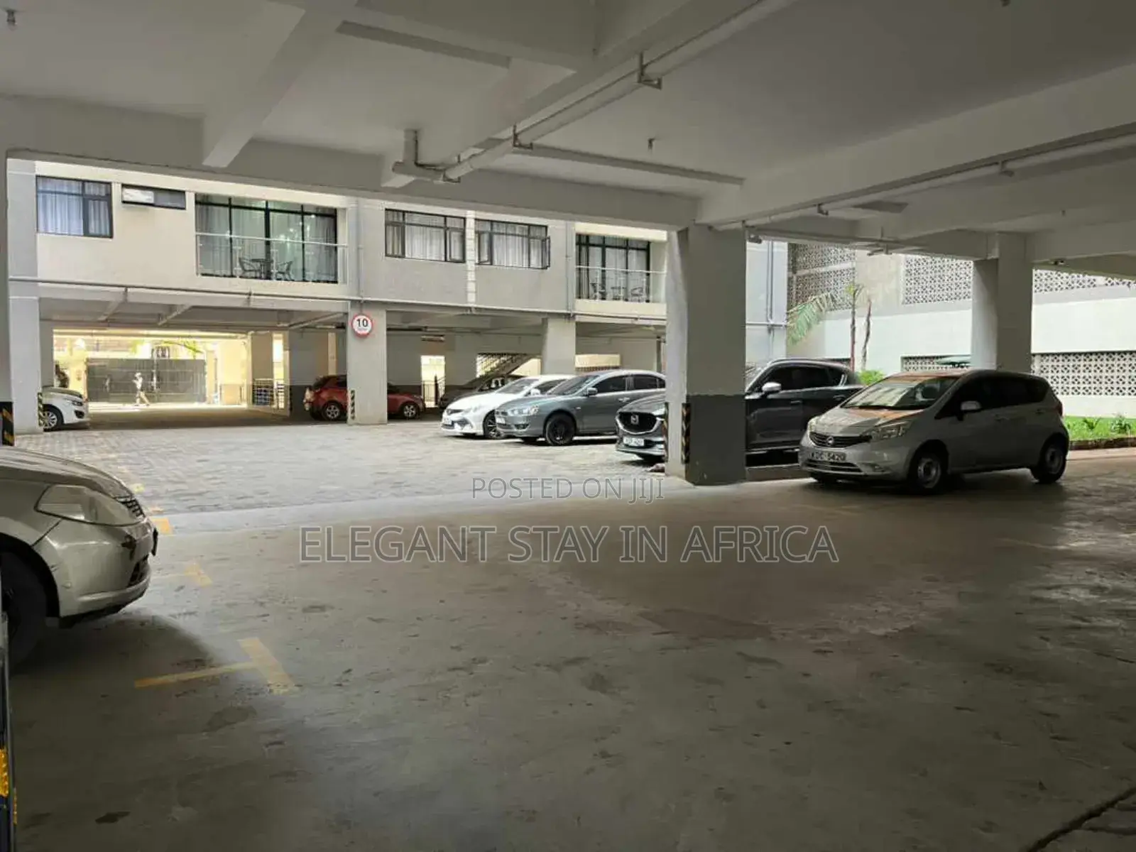 1 Bedroom Available in Racecourse at 4500/=Per Day