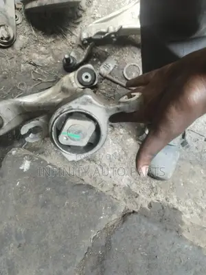 Mercedes Benz W251 Ml 350 Lower Control Arms