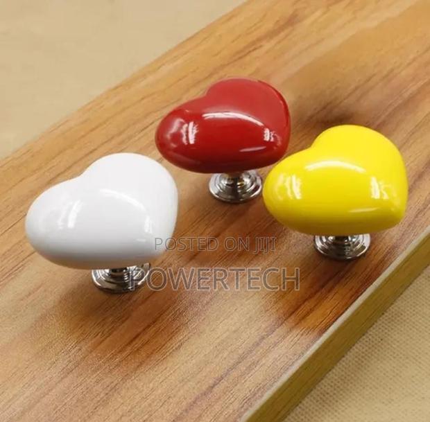 Heart Shape Toilet Presser - main view