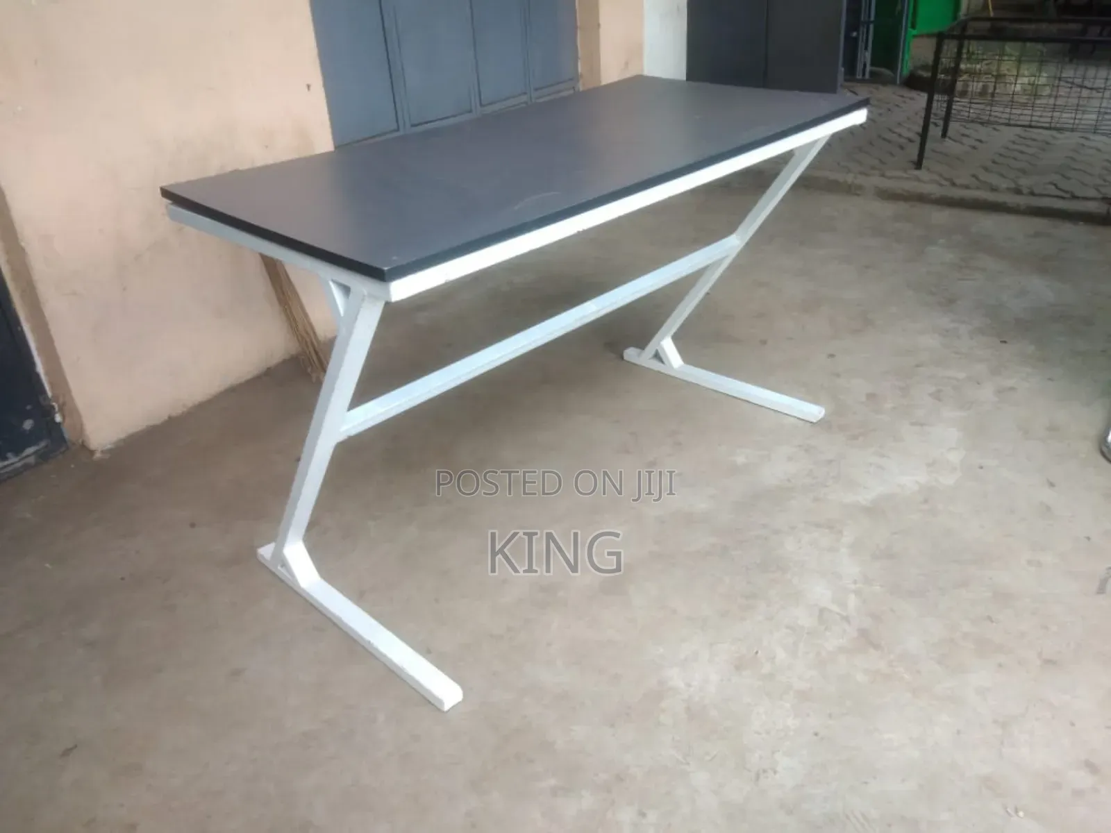 Foldable Table