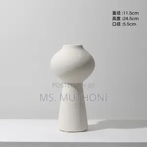 Simple Ceramic 3 in 1 Modern Home Decor Vase Set -