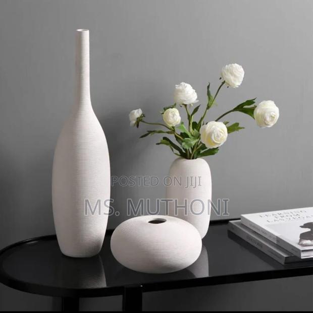 Simple Ceramic 3 in 1 Modern Home Decor Vase Set - - thumbnail 3