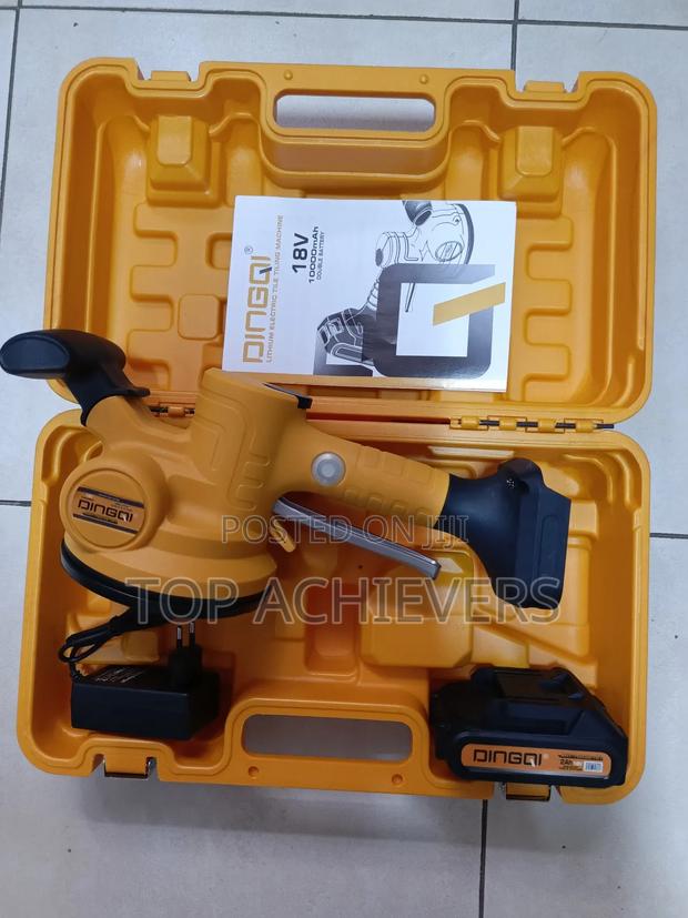 Quality Rechargeable Tile Tilling Vibrator - main view