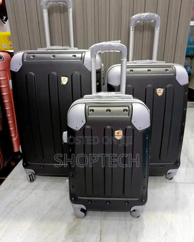 Suitcase Luxurious - main view