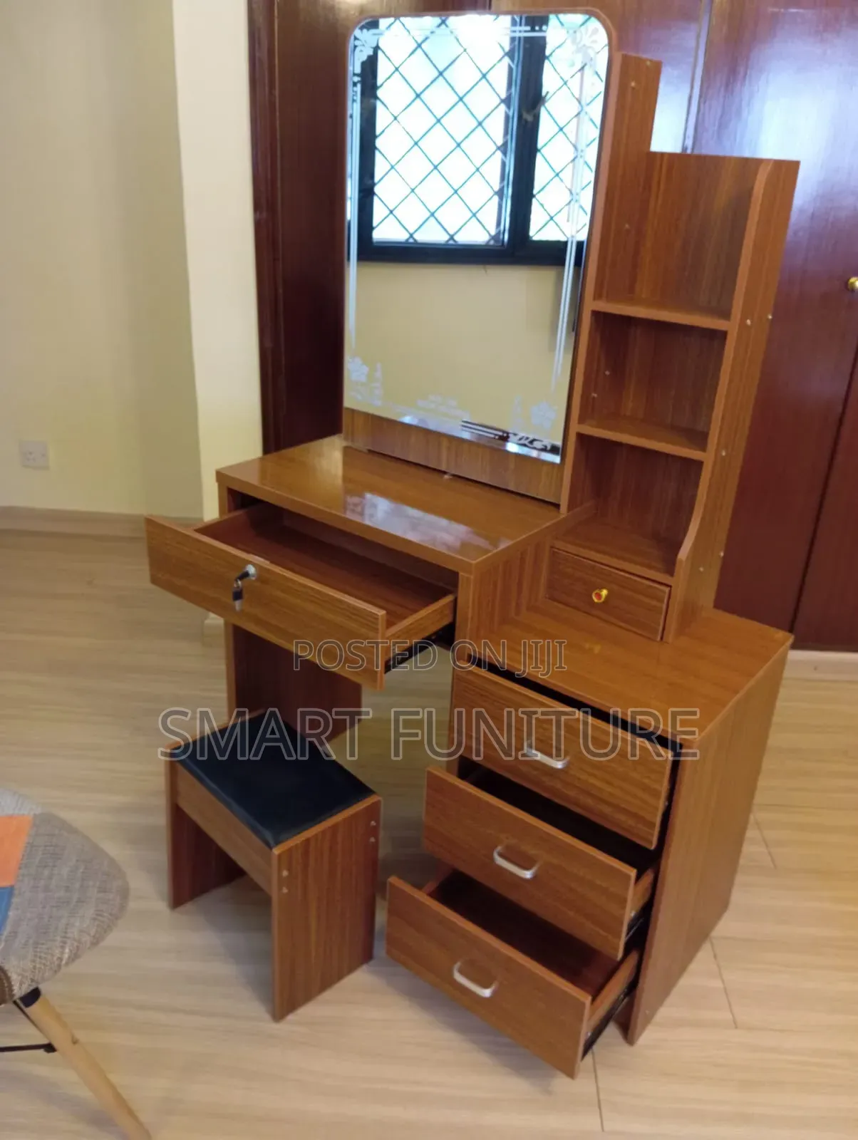 Smart's Dressing Table.