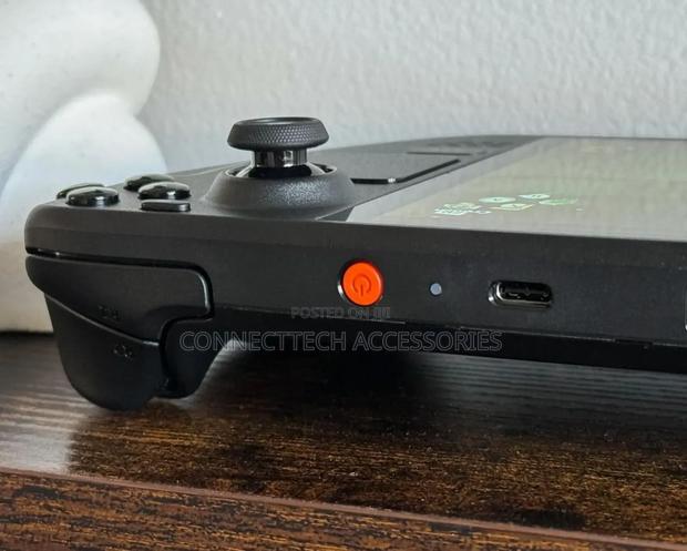 Valve Steam Deck OLED - thumbnail 3