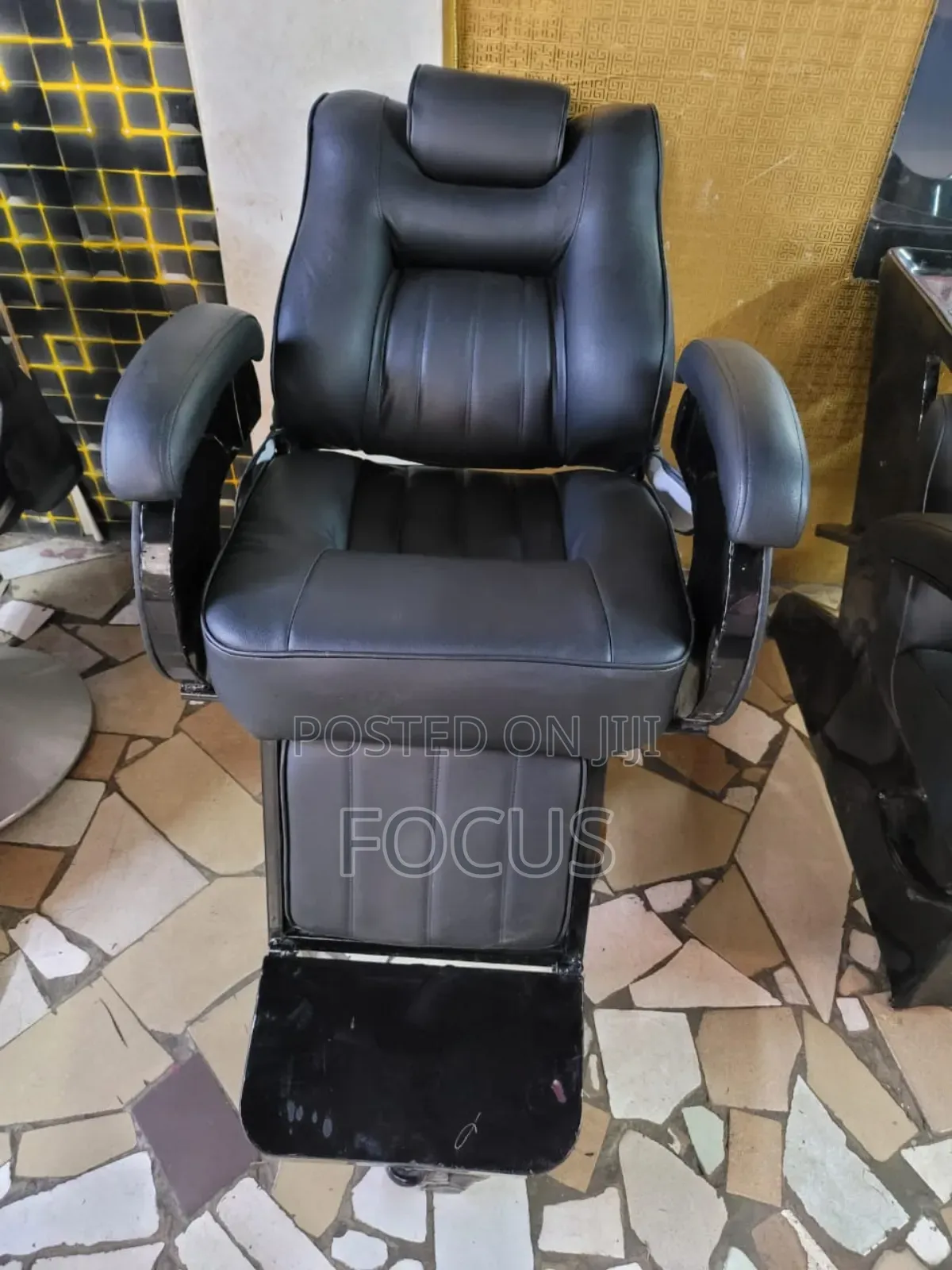 Nice Barber Seat