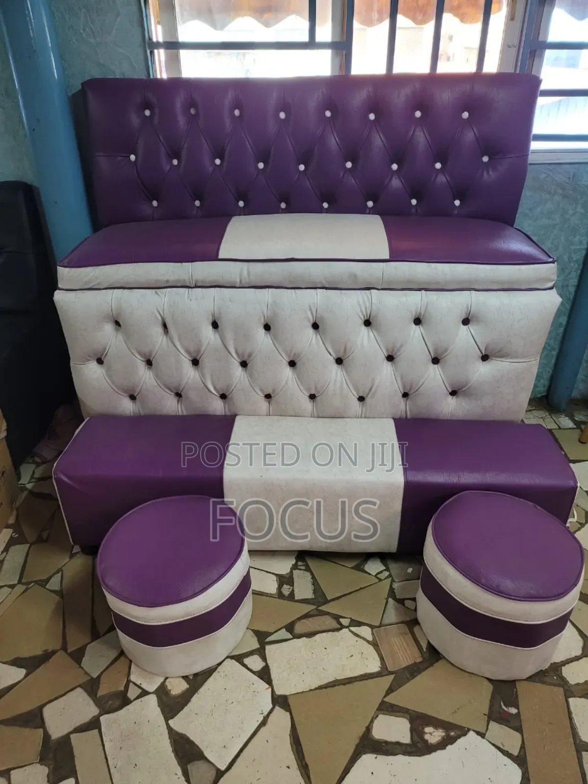 Purple Spa Seat