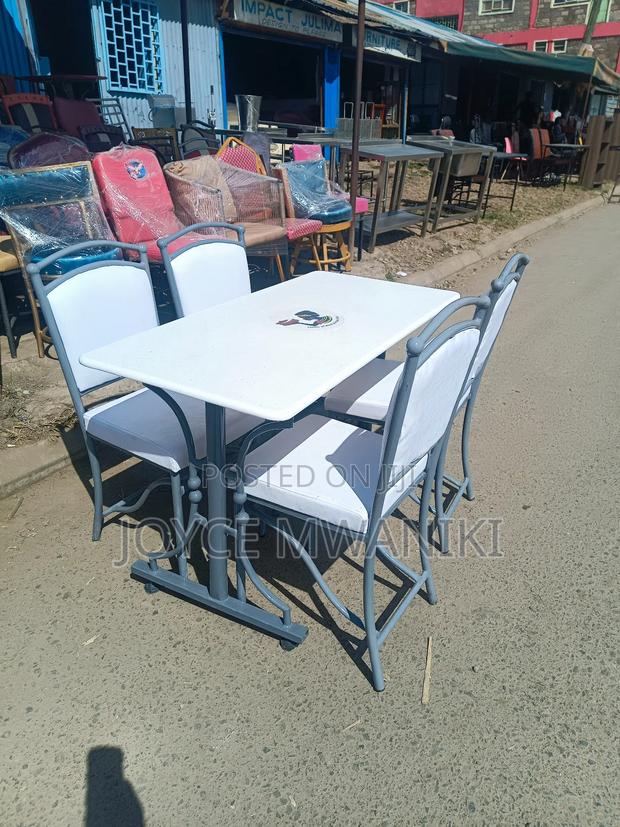 Restaurant Set, White and Grey - thumbnail 3