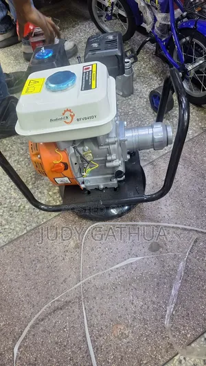 Concreate Vibrator Petrol