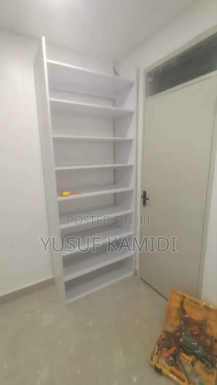 Kitchen Cabinets and Fittings