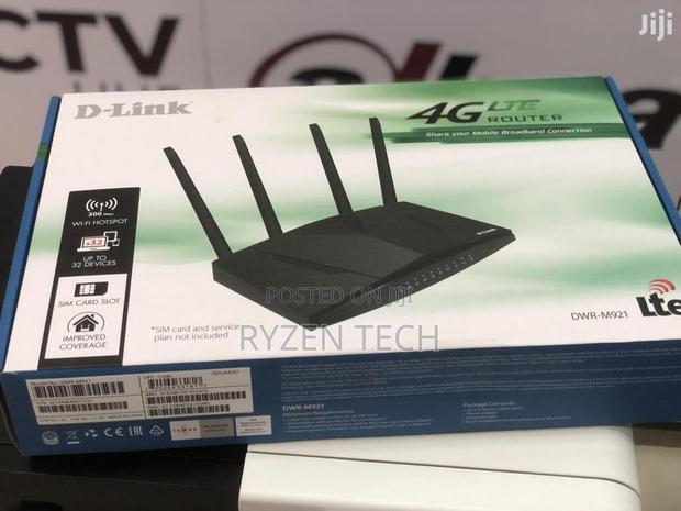 D Link M921 Simcard Router - main view